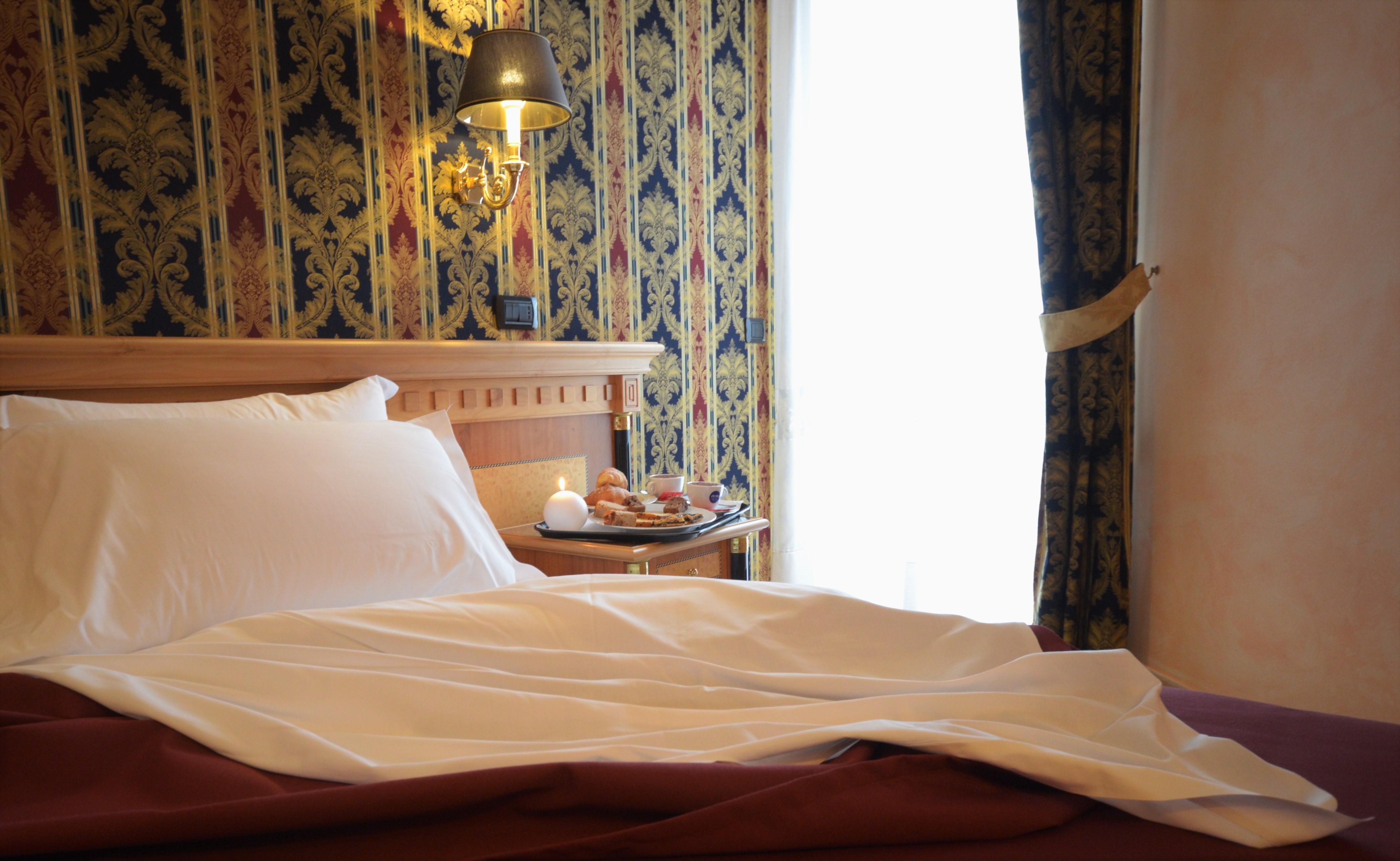 San Giovanni Rotondo Palace - Alihotels Extérieur photo