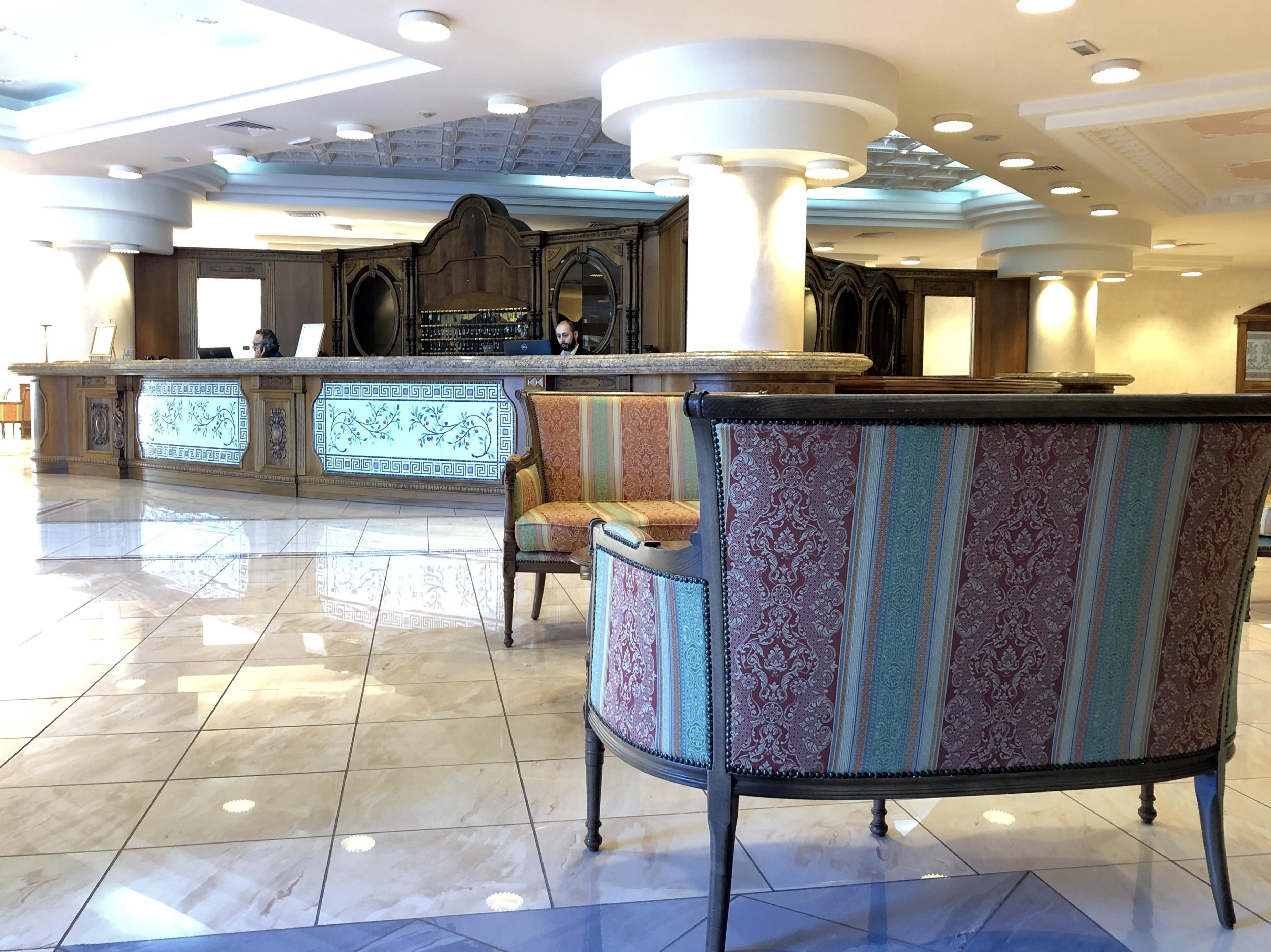 San Giovanni Rotondo Palace - Alihotels Extérieur photo