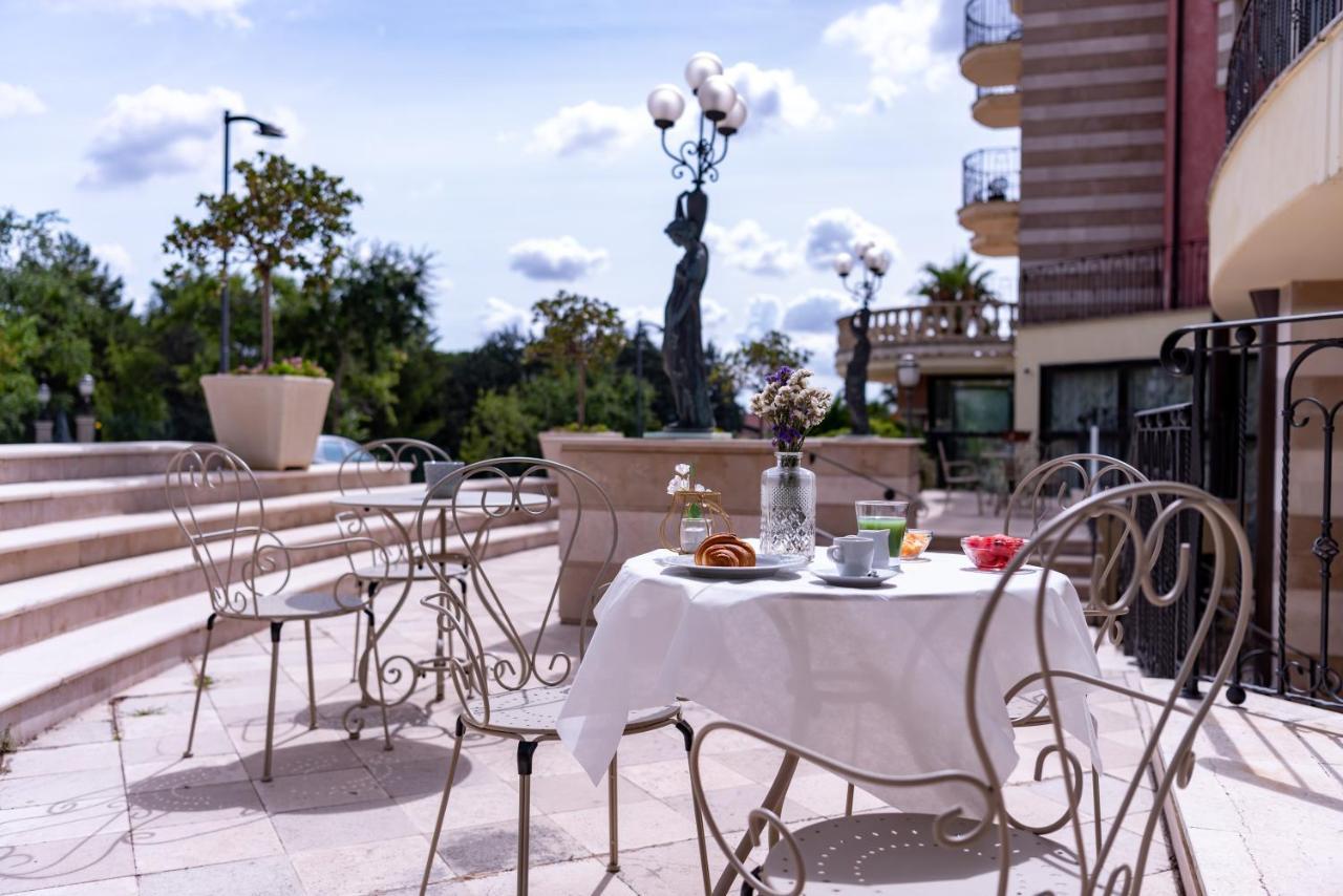 San Giovanni Rotondo Palace - Alihotels Extérieur photo
