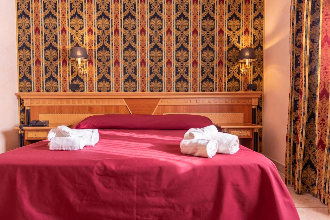 San Giovanni Rotondo Palace - Alihotels Extérieur photo