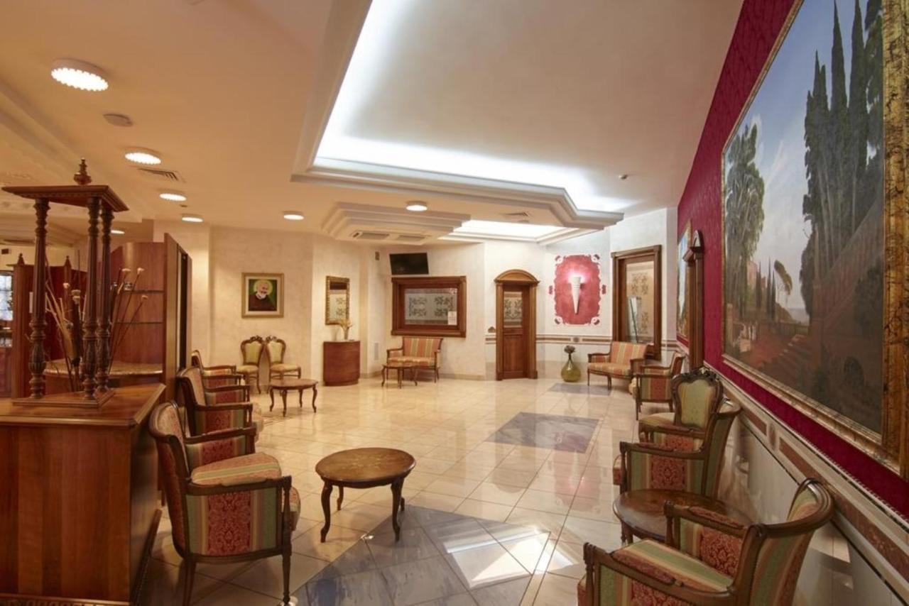San Giovanni Rotondo Palace - Alihotels Extérieur photo